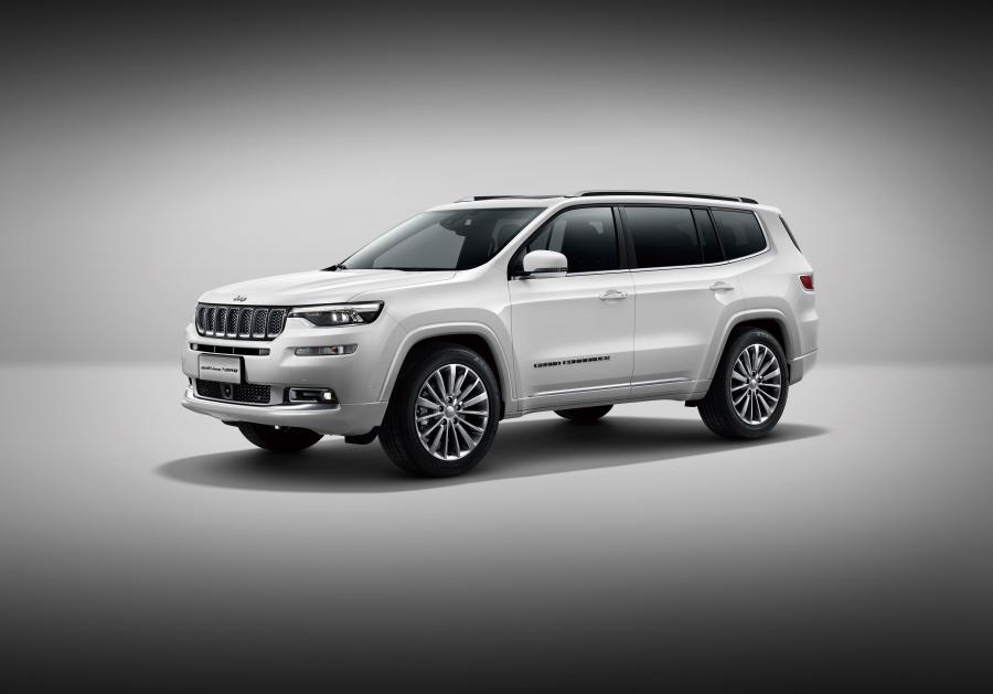  Jeep Grand Commander Summit (K8) 2018 года  (фото 1 из 24)